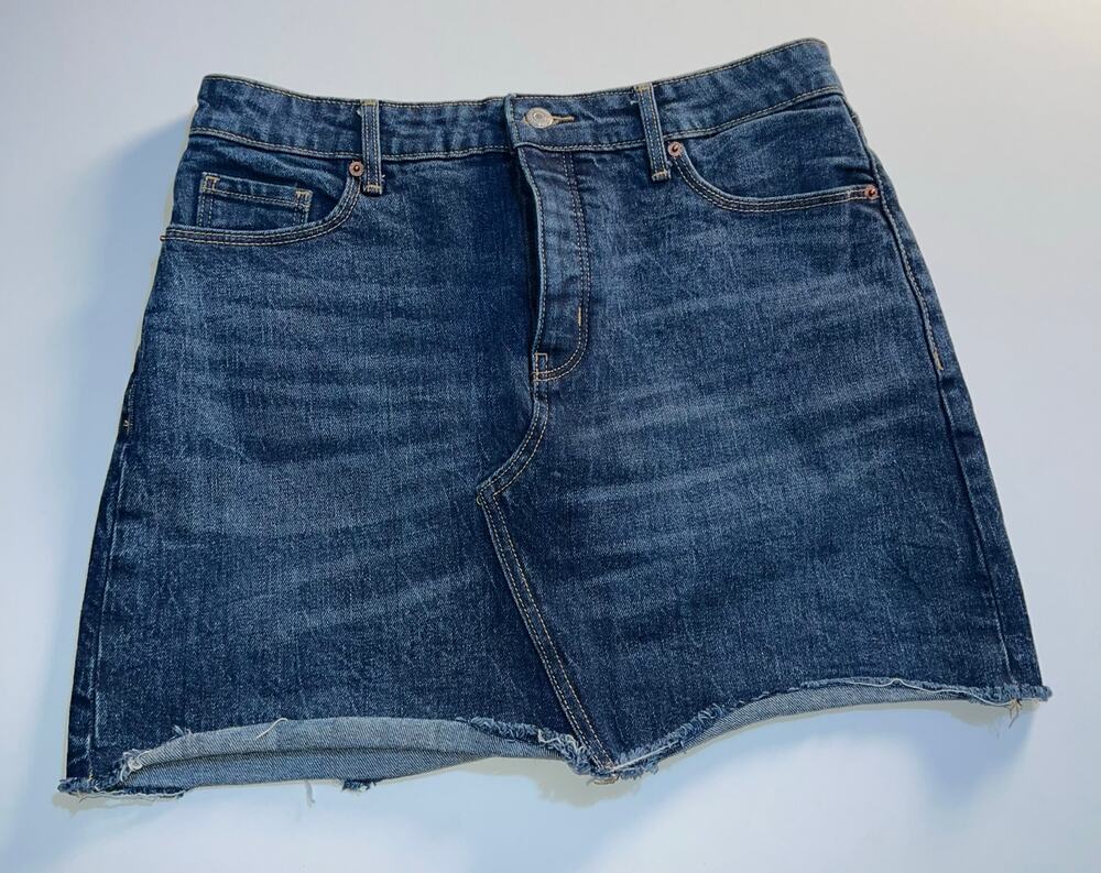 Old navy women’s high rise secret smooth pockets button zipper jeans skirt